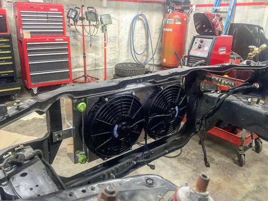 Chase Bays Tucked Aluminum Radiator | 1988 - 2000 Honda Civic & 1990 - 2001 Acura Integra (CB-11RAD)
