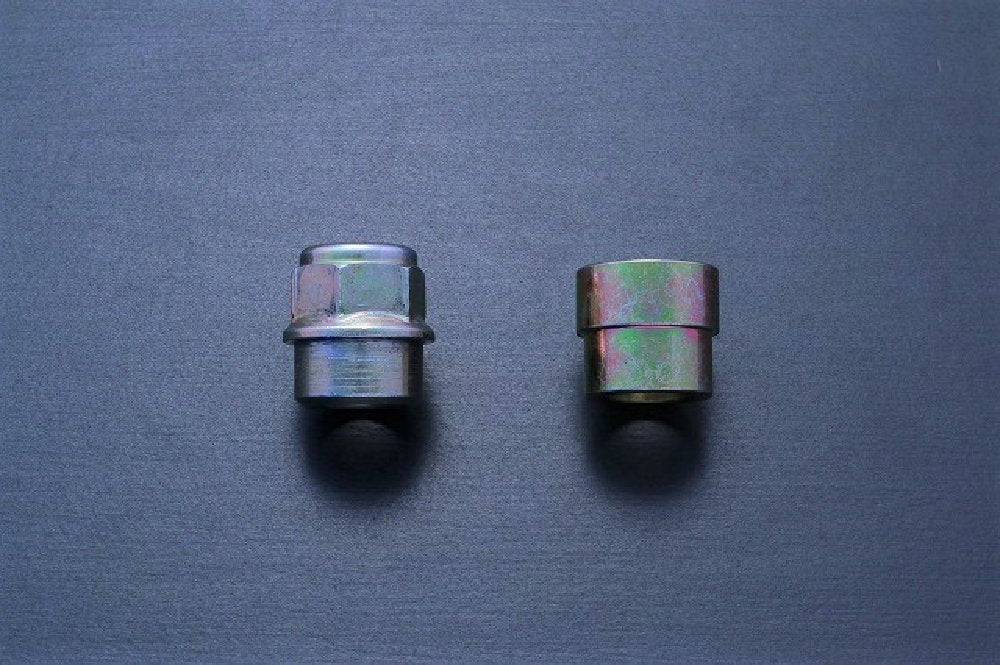 D-MAX Rear Pillow Ball Upper Mount Collar & Nut Set (Nissan, SUPER STREET)