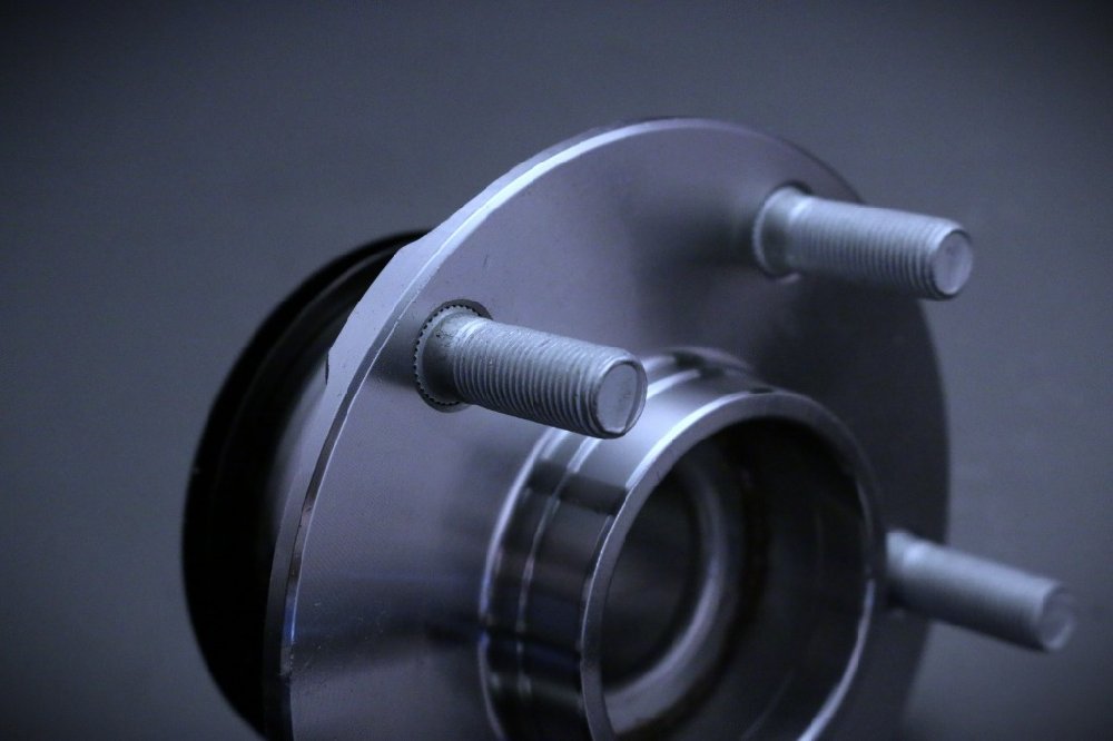 D-MAX D1SPEC Front Hub Unit