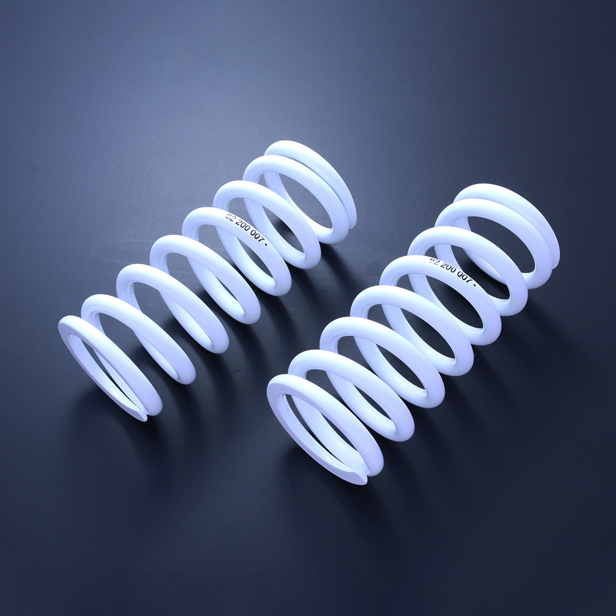 D-MAX Linear Spring (200mm, 7 kgf/mm)