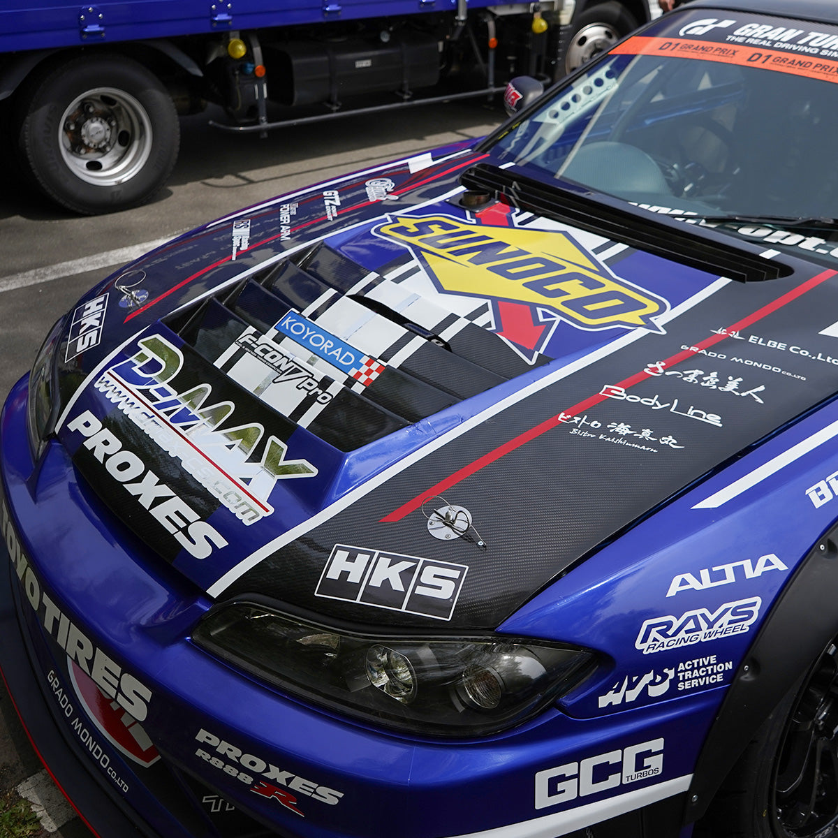 D-MAX D1SPEC Hood (S15 Silvia)