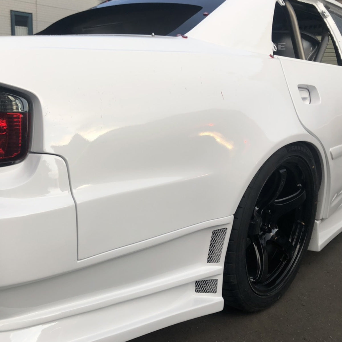 D-MAX RACING SPEC Rear Fender 4-Piece Kit 70mm (JZX100 Chaser)