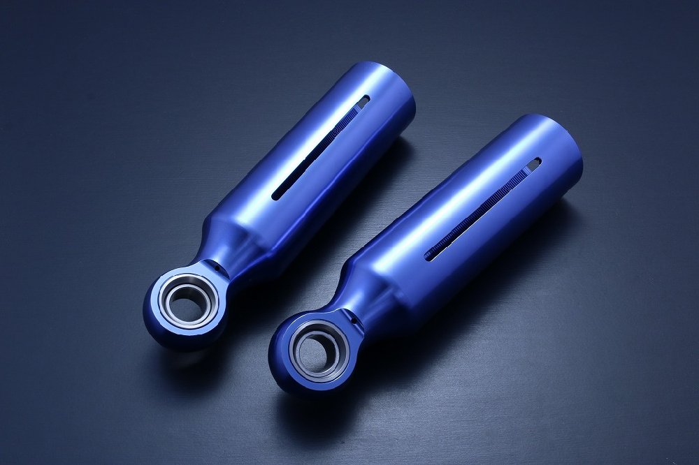 D-MAX Rear Lower Brackets with Pillow Balls Pressed In, L/R Set (Nissan, D1SPEC)